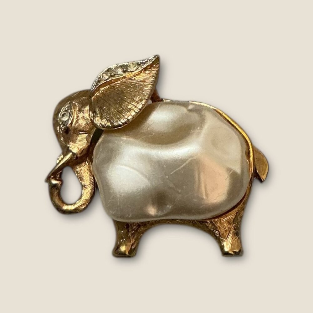 Vintage Gold-Tone Pearl Elephant Brooch Pin With Rhinestone Accents